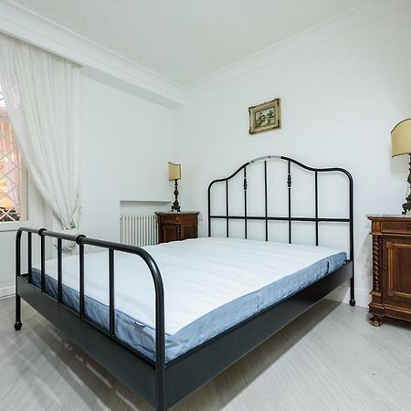 Palazzo Dello Spagnolo Suite Napoli Eksteriør billede