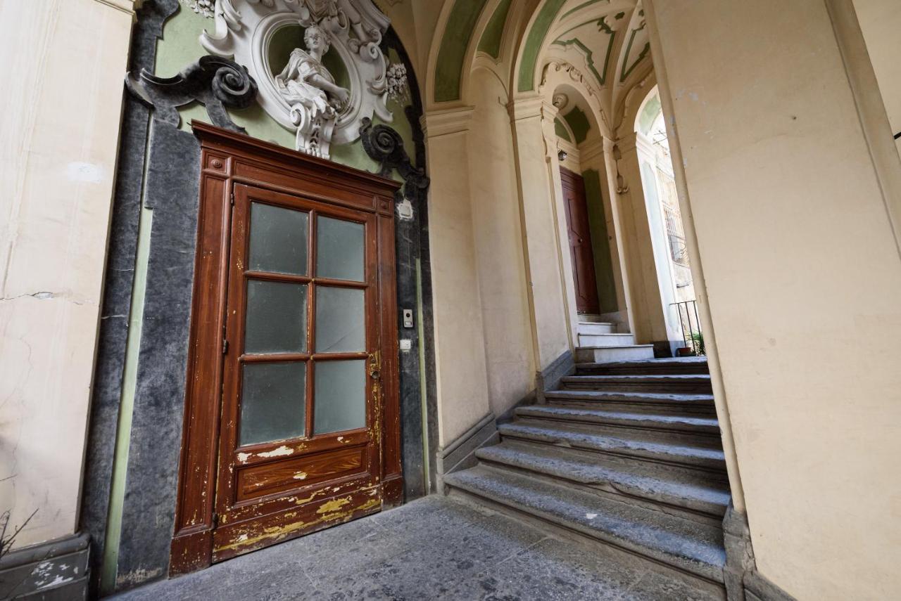 Palazzo Dello Spagnolo Suite Napoli Eksteriør billede