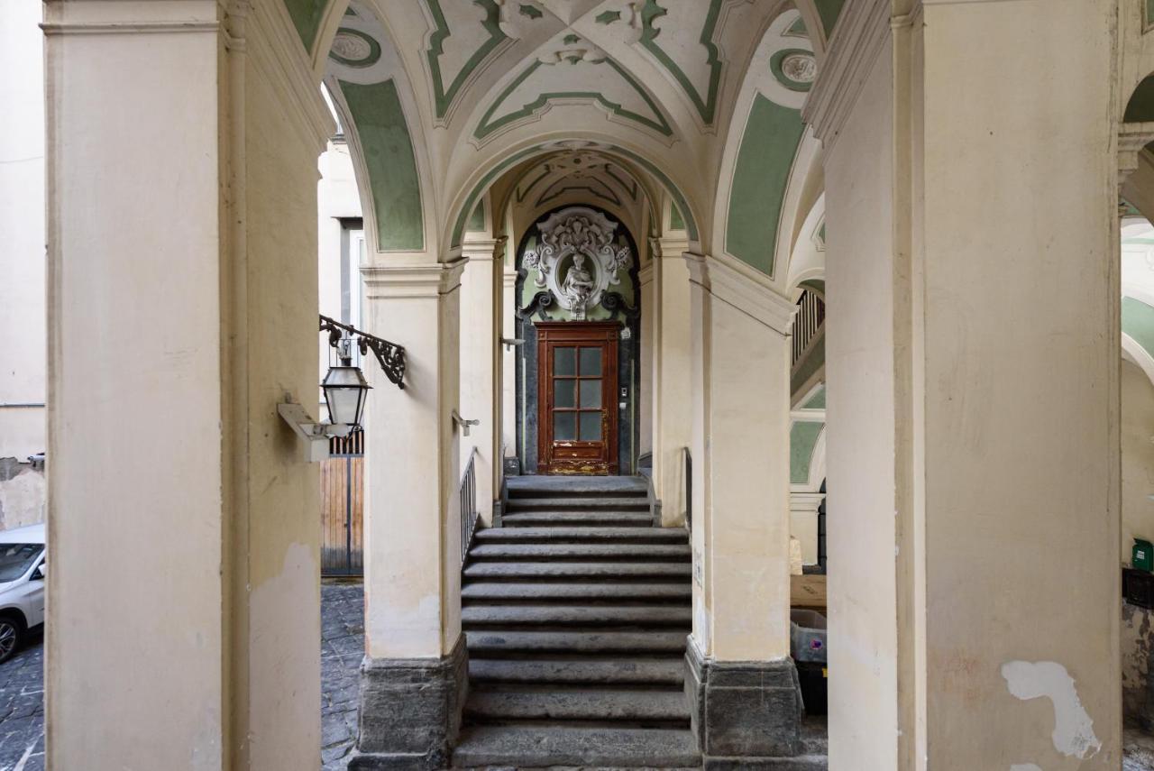 Palazzo Dello Spagnolo Suite Napoli Eksteriør billede