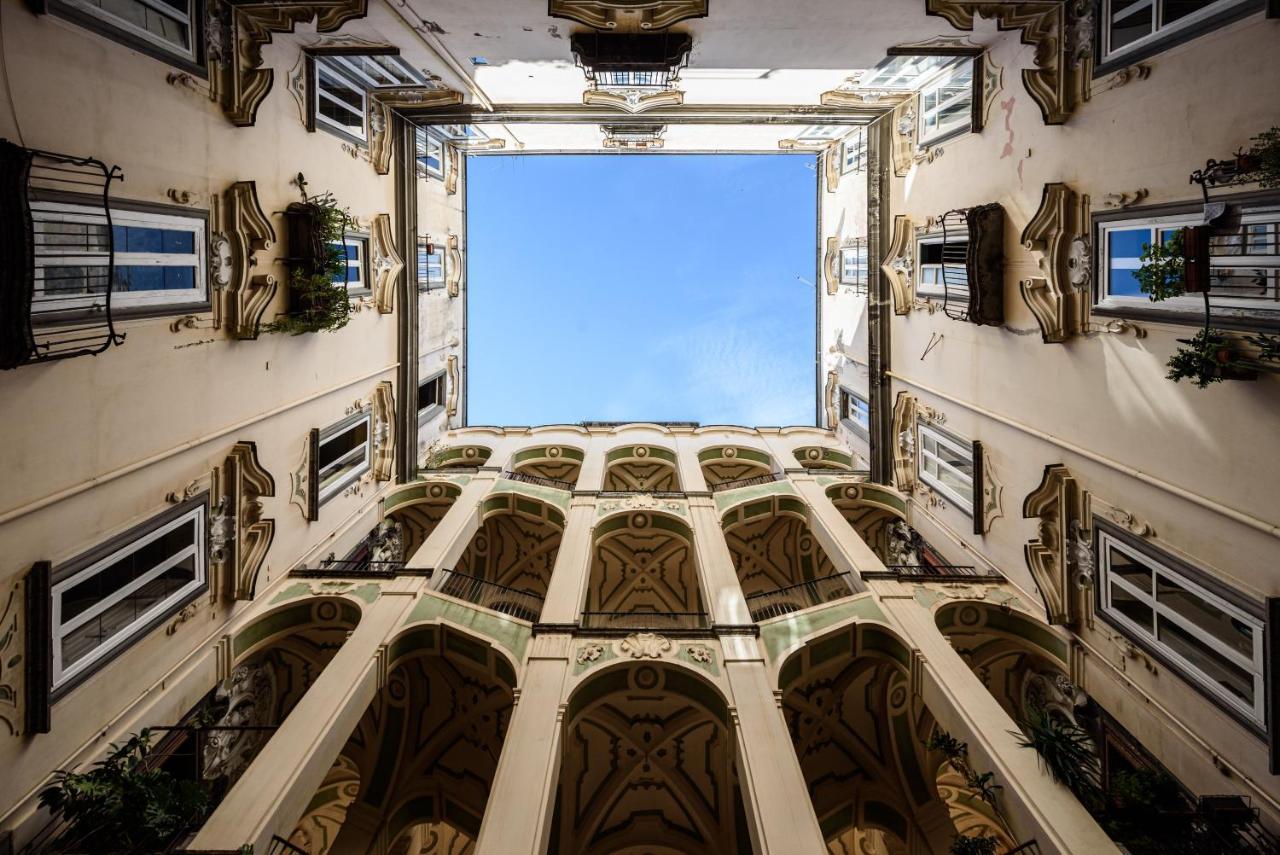 Palazzo Dello Spagnolo Suite Napoli Eksteriør billede