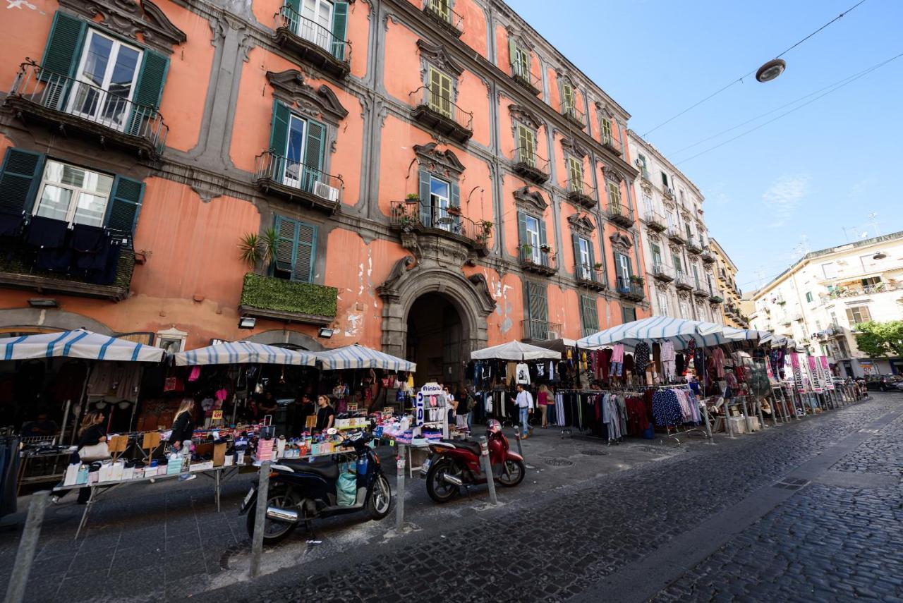 Palazzo Dello Spagnolo Suite Napoli Eksteriør billede